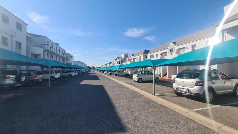 1 Bedroom Property for Sale in Springbok Park Western Cape